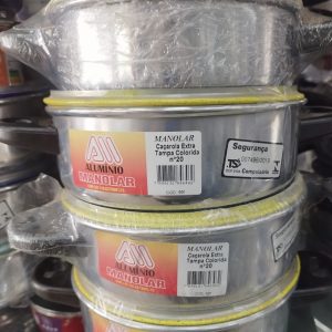 Caçarola de alumínio com tampa