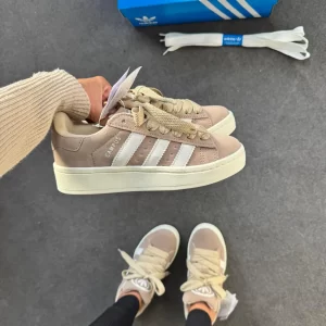Campus 00s Bege Branco