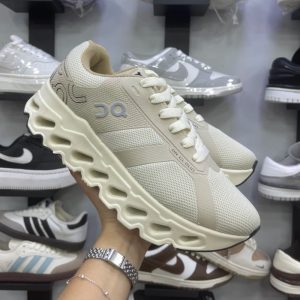 On Cloud Bege